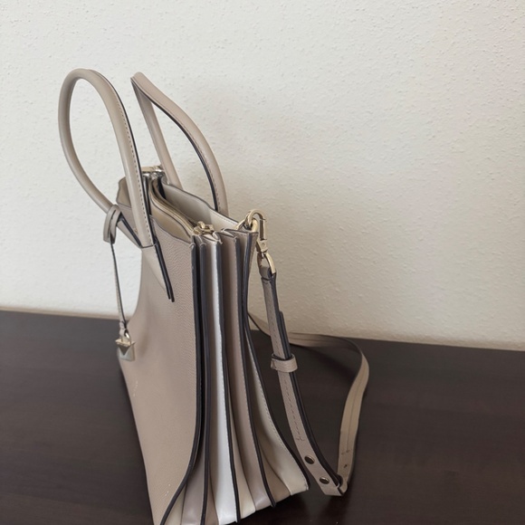 Michael Kors medium bag - Picture 3 of 9